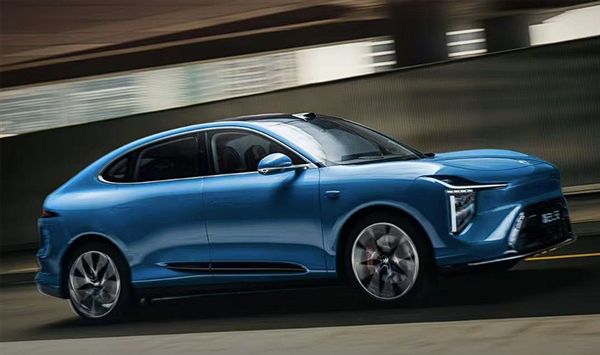 王兴兴：用遥控追求极致速度；蔡浩宇AI游戏上架2719元｜极客早知道凯时尊龙人生就是博Sam Altman：AI存在泡沫；宇树机器人夺金(图7)